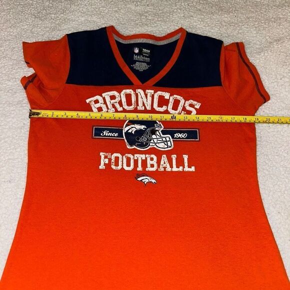 NFL Team Apparel Denver Broncos Women’s V Neck Tee Size Large EUC - Picture 7 of 9
